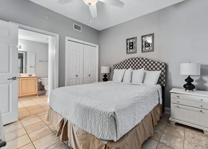 Crystal Shores 701