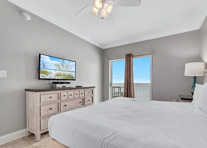 Crystal Shores 701
