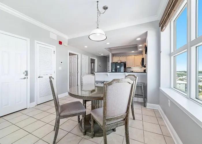 Crystal Shores 701 Holiday home
